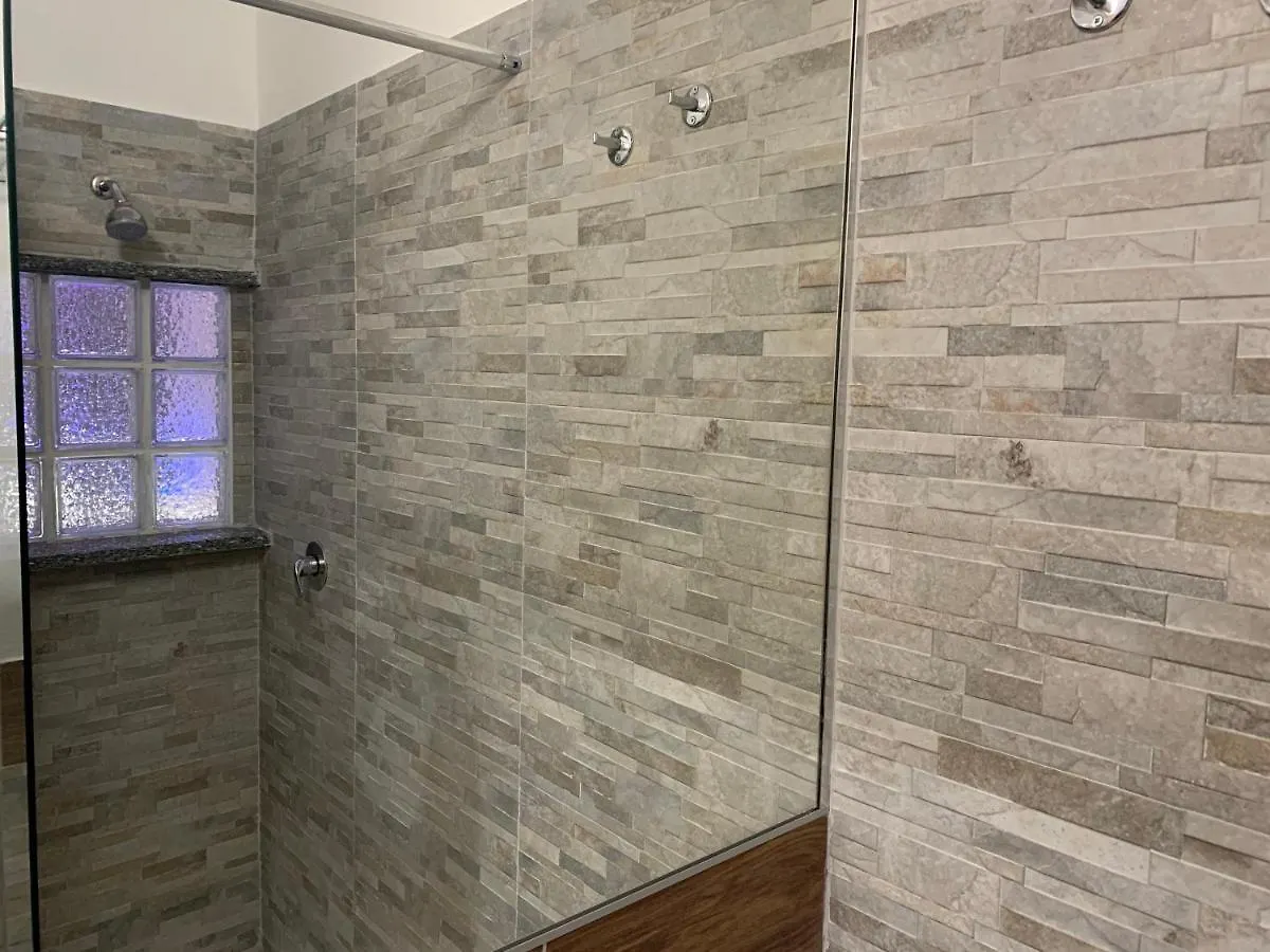 *** Lägenhetshotell Hotel Malpensafiera Bernate Ticino Italien