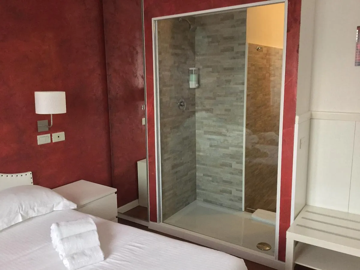 Hotel Malpensafiera Bernate Ticino 3*,