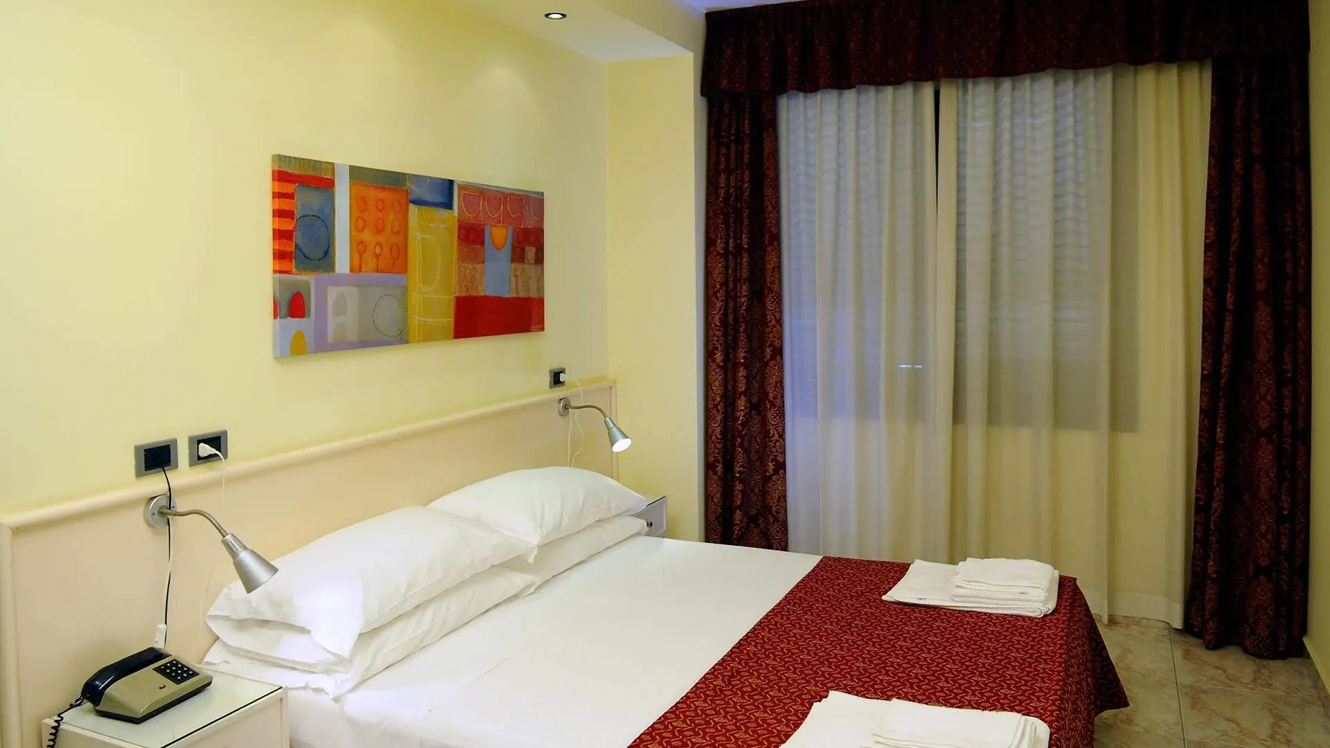 Hotel Malpensafiera Bernate Ticino